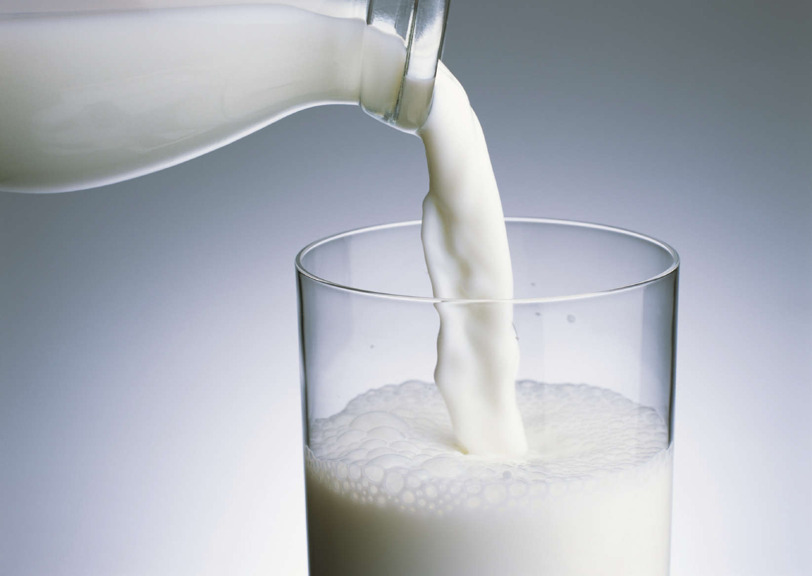 proteína de la leche causa acné