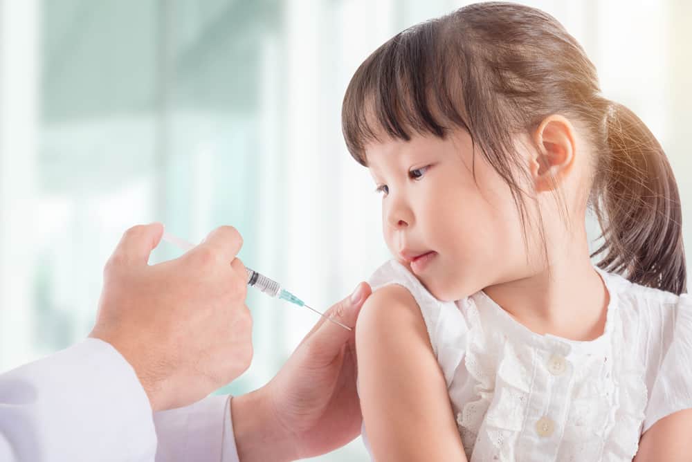 Vacunación e inmunización y vacunación.