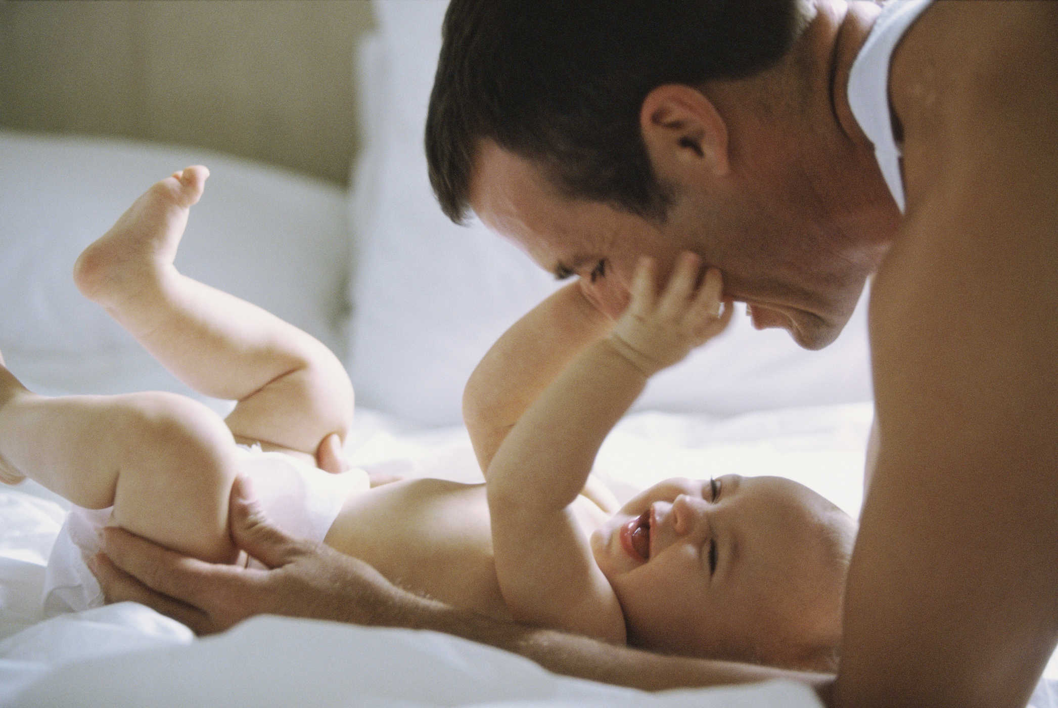 El desarrollo del niño está influenciado por el papel del padre.