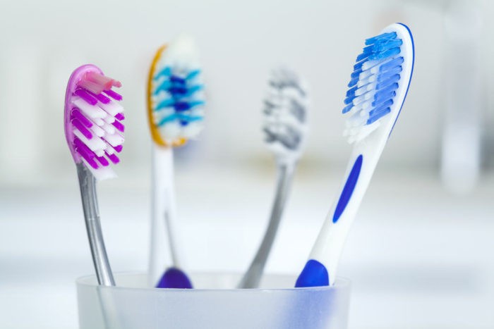 Forma y función del cepillo de dientes.