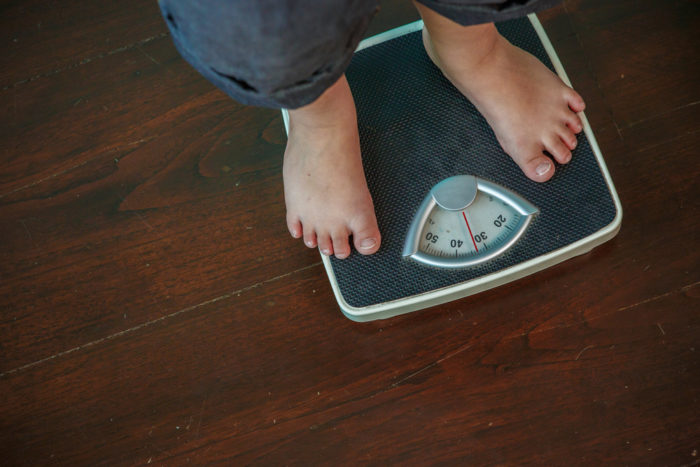 el peso corporal aumenta durante la pubertad