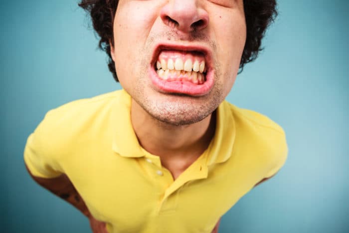 ¿Cómo deshacerse de los hábitos de craqueo de dientes bruxismo?