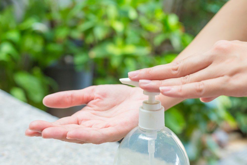 como hacer un desinfectante de manos