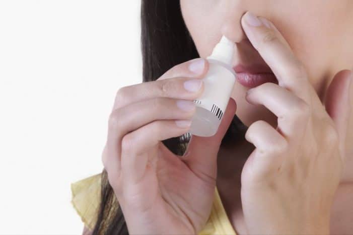 Efectos secundarios del uso de aerosol nasal a largo plazo.