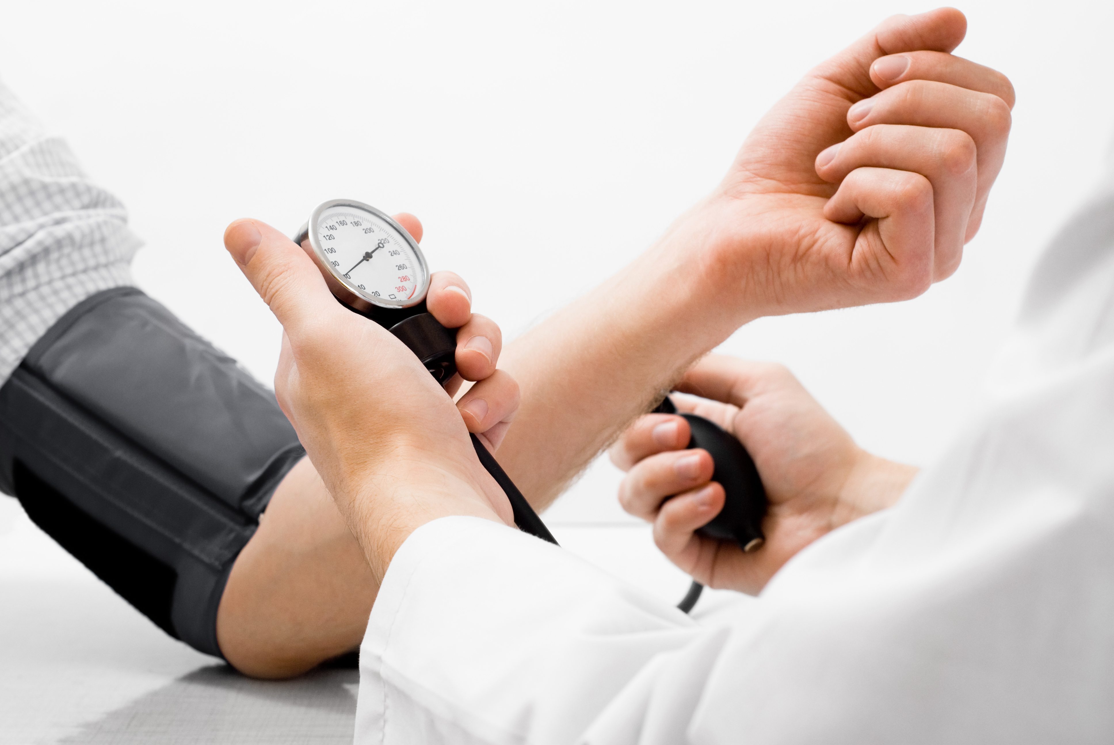 hipertensión velada Candesartán medicamento para la presión arterial alta
