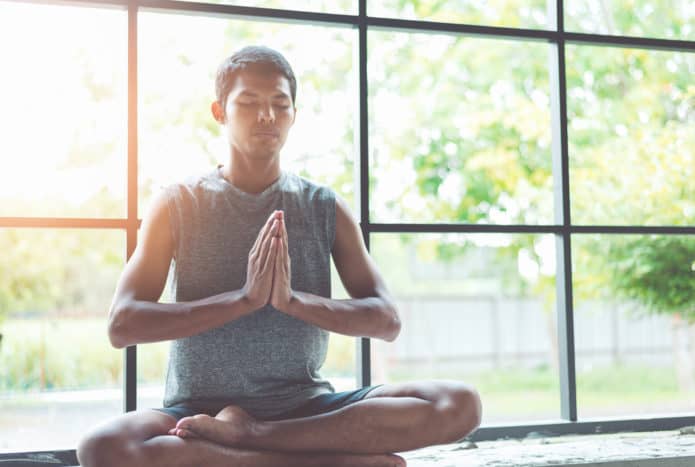 Los beneficios de la meditación para la salud del yoga.
