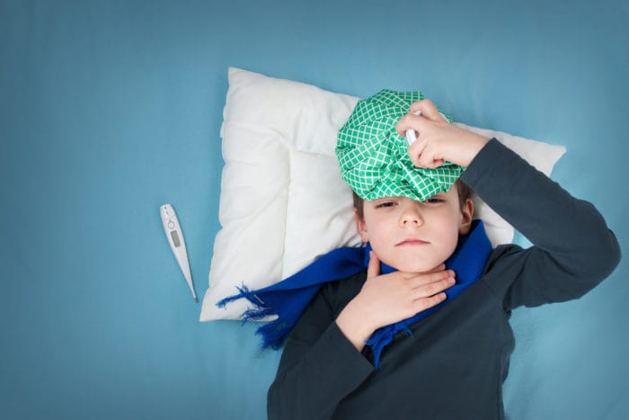 causas de la fiebre infantil